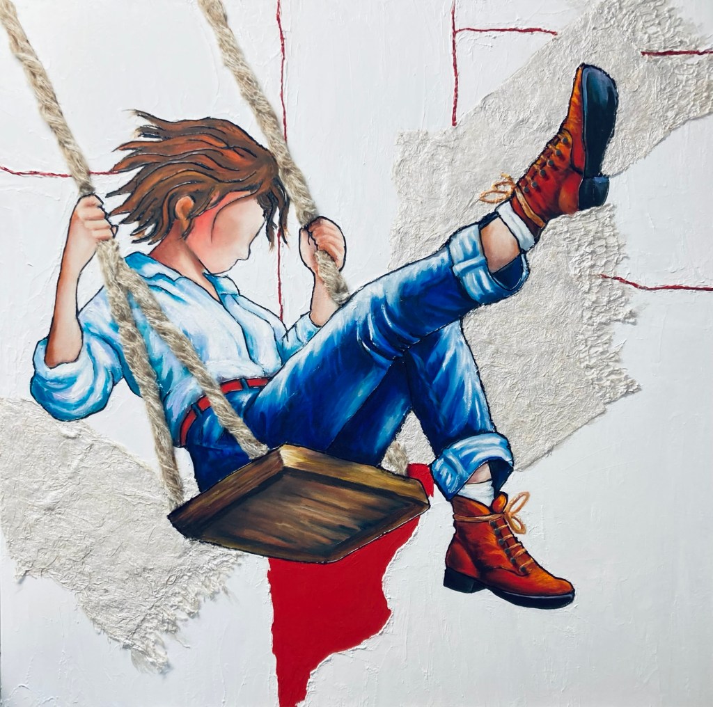 Un personnage, haut en couleur, aux accents de bleu et constrastant de rouge sur un fond blanc, se détache. Assis sur une balançoire